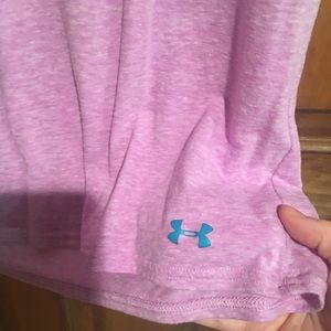Women’s XL Under Armor Tee